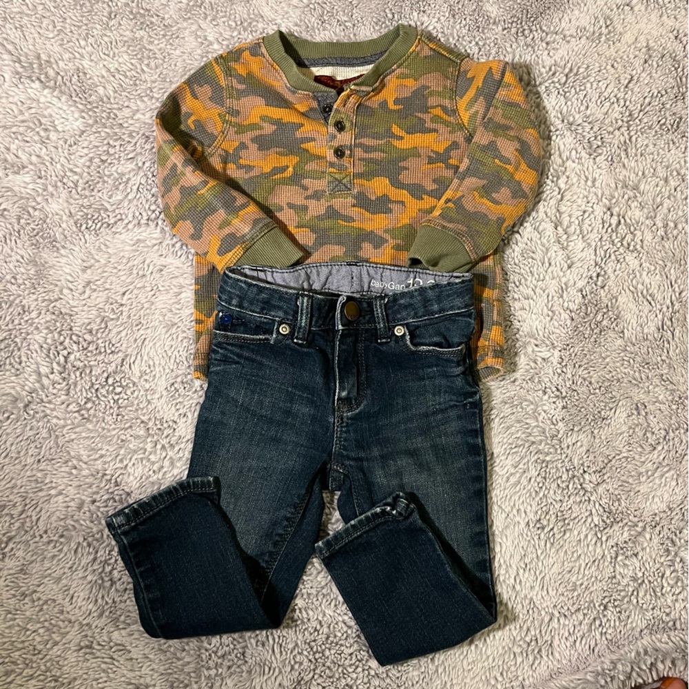 Bundle Set  7 For All Mankind & Skinny Gap Jeans Sz 18 to 24 months